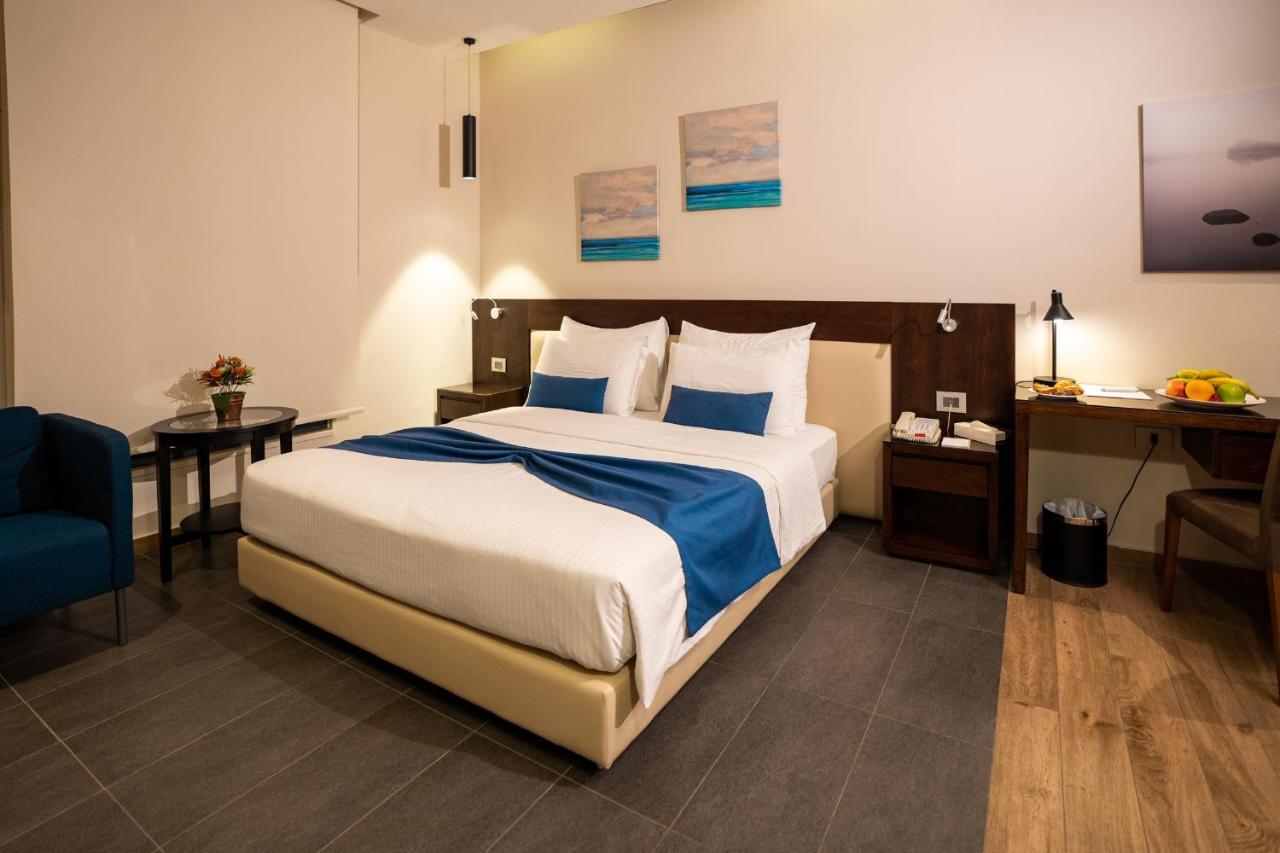 The Compass Hotel Amman Zewnętrze zdjęcie